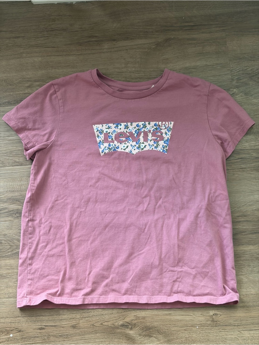 Levi’s Perfect T-Shirt Pink Floral Cottagecore 100% Cotton Women’s Large